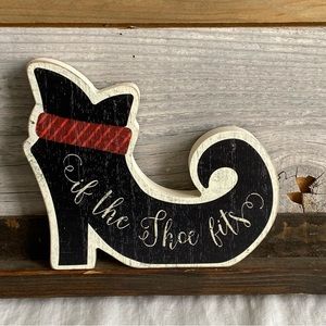 Halloween Shoe "If The Shoe Fits" Shelf Sitter
